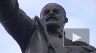 В Биробиджане нечаянно осквернили памятник Ленину, обезглавив вождя по ошибке