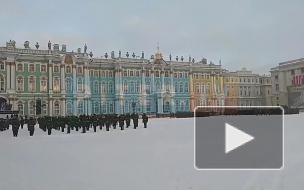 Александр Журавлев объявит минуту молчания на параде на Дворцовой