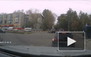 Уронил мото.