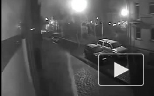 В Сети появилось видео с поджогом здания "Фабрики троллей"