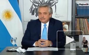 Президент Аргентины высоко оценил "Спутник V" после болезни
