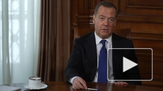 Медведев заявил, что Зеленский останется в истории как кровавый клоун