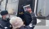 Полиция начала задержания у колонии, где сидит Навальный