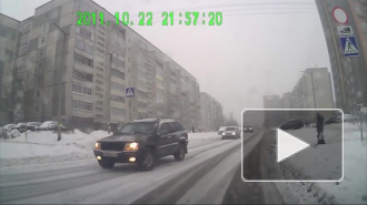 Видео: в Петрозаводске водитель переехал ребенка
