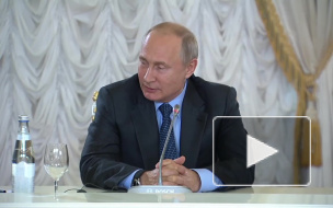 В Кремле оценили три сценария развития России от Макрона