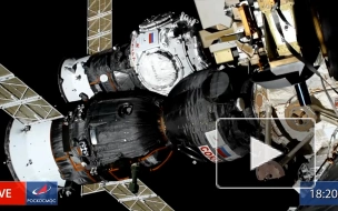 Космонавты впервые перешли в новый модуль "Причал" на МКС
