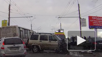 Видео массового ДТП из Вологды: трассу не поделили 4 машины