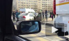 Видео: после страшной аварии на Коллонтай женщину увезли в больницу