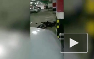 Москва: на парковке ТЦ убили 16-летнего подростка