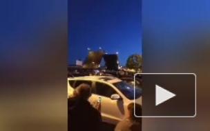 ДТП "из-за развода мостов" произошло в Петербурге