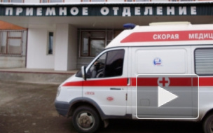 Петербургская школьница вспорола живот стеклом, пытаясь покончить с собой