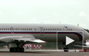 В Пулково приземлился "Боинг", у которого по пути из Москвы отказал один из двигателей