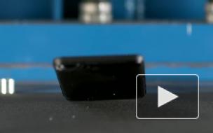 Защитное стекло Gorilla Glass Victus выдерживает падение с двух метров