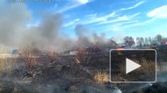 Пожар в жилых домах в Курганской области локализовали