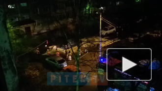 На Просвещения пожарные спасали авто, в котором произошла утечка газа