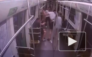 Мужчине, который махал кулаками перед пассажирами метро в Петербурге, утвердили обвинительное заключение