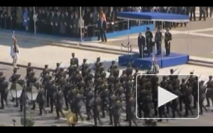 Греция встречает День независимости акциями протеста