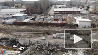 Видео: на проспекте Космонавтов вели масштабные самовольные работы