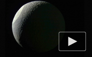 NASA опубликовало фото гигантского кратера на спутнике Юпитера