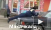 В Дагестане агрессивный водитель прокатил на капоте полицейского 