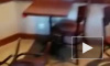 В "Кофе Хауз" петербуржец поссорился с девушкой и не оставил ни одного целого стула