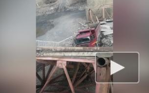 Мост в Дагестане обрушился после проезда КамАЗа