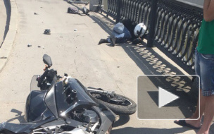 Водитель BMW, насмерть сбивший байкера на Костомаровской набережной, оказался сыном чиновницы