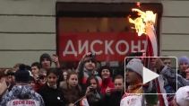 Злоключения олимпийского огня в Петербурге