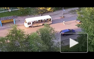 Видео: автомобиль сбил девочку на пешеходном переходе в Петрозаводске