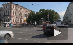 Наглый угонщик уехал на Gelandewagen прямо из автосалона на Витебском