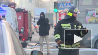 На улице Маршала Казакова ночью сгорел "Хаммер", на место выезжали две пожарных машины
