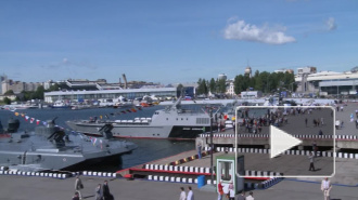 Невский проспект оставили открытым во время репетиции парада в честь Дня ВМФ