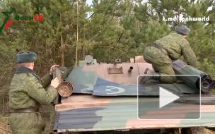 Опубликовано видео с превращением автомобильного прицепа в БМП-2