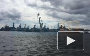 В Петербурге в параде в День ВМФ примут участие более 200 кораблей