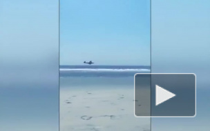 Очевидцы сняли на видео самолет, который потерпел крушение в Нью-Джерси