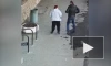 В Челябинске ищут мужчину, избившего на улице пожилую женщину
