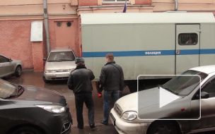 В Петербурге поймали вымогателей, сутки пытавших мужчину в квартире