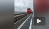 По Крымскому мосту прошли тестовые поезда с двухэтажными вагонами