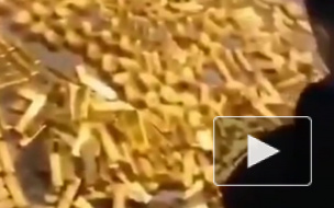 "Груды золота": Китайский чиновник-коррупционер прятал в подвале дома 13,5 тонн золота