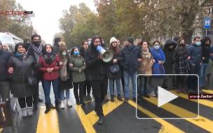 Оппозиция перекрывает улицы Еревана с требованием отставки Пашиняна