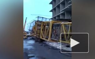 Два человека погибли при падении башенного крана в Краснодаре