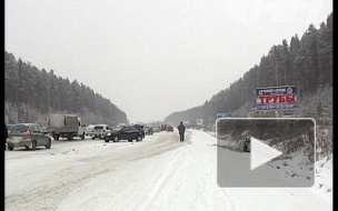 Массовое ДТП на Серовском тракте: в Тойоту врезались Жигули, скорая, КамАЗ и автобус