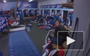 Видео: Артем Дзюба сыграл в хоккей вместе со СКА