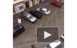 Очевидец снял затопленные улицы Лиссабона