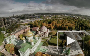 В Воскресенском Новодевичьем монастыре освятили памятник супругам Баратынским