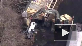 Видео: В США перевернулся поезд в 120 новыми BMW