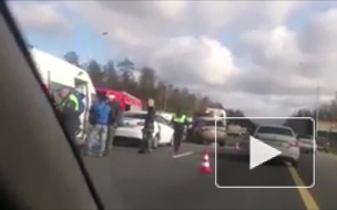 Появилось видео с места жесткого ДТП с участием дорожной техники на "Коле"