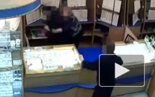 Ограблен ювелирный магазин в Прикамье