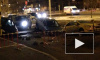 Видео: На Софийской улице машины провалились под асфальт из-за прорыва трубы