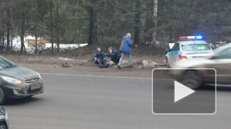 В погоне за нарушителем машина ДПС протаранила легковушку